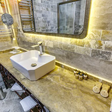 Hotel Elite World Nest 4*