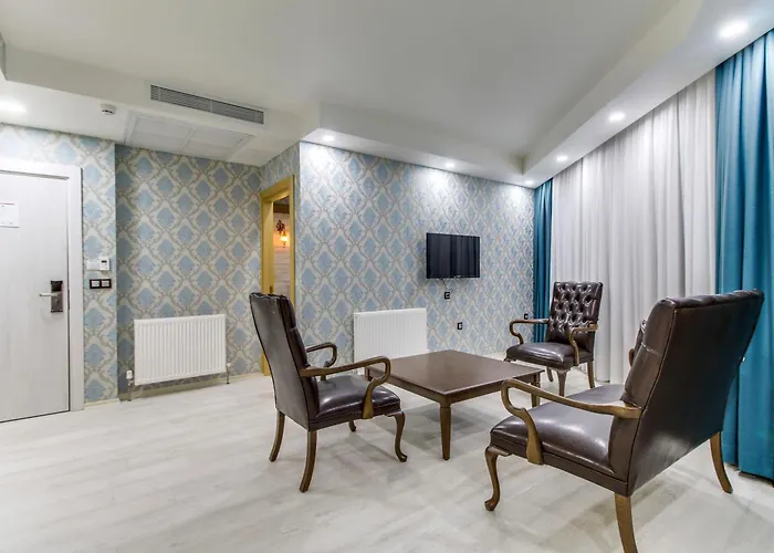 Elite World Nest Hotel 4*